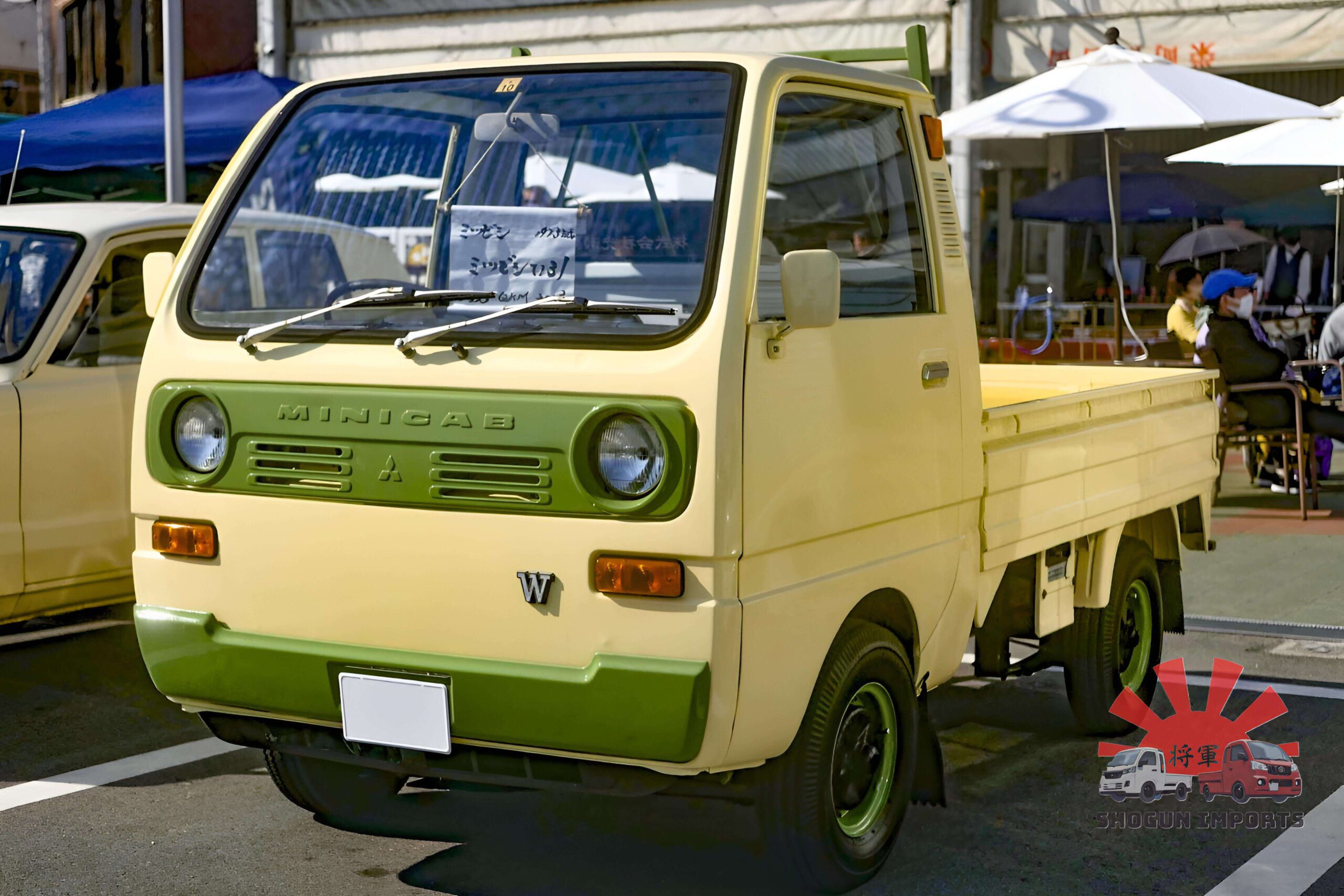 Second-Gen Mitsubishi Minicab 1971–1976