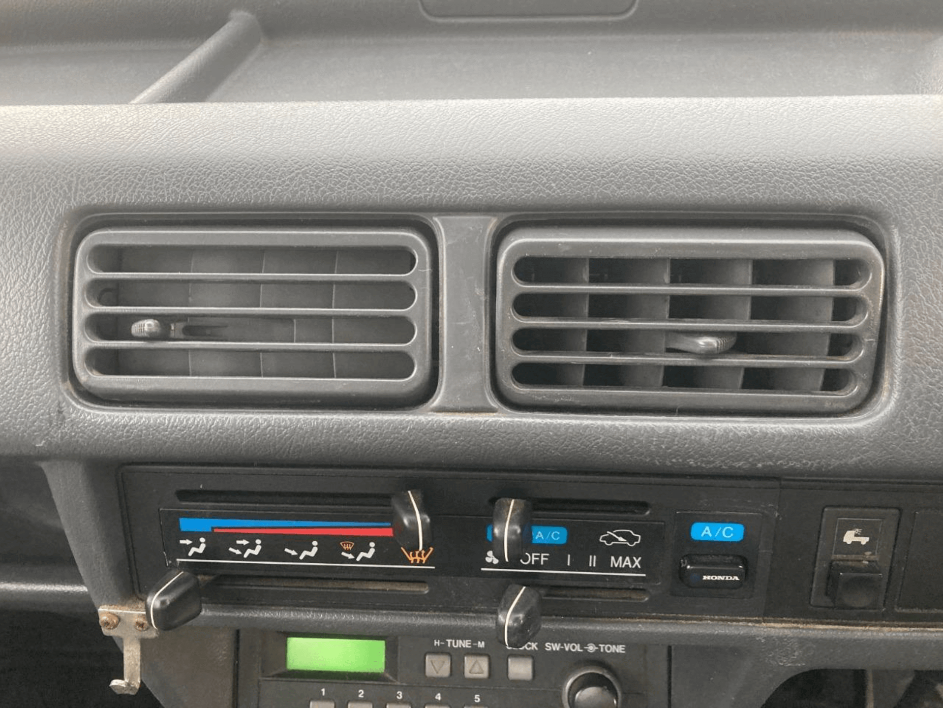 1998 Honda Acty JDM car for sale — photo 16 of 23