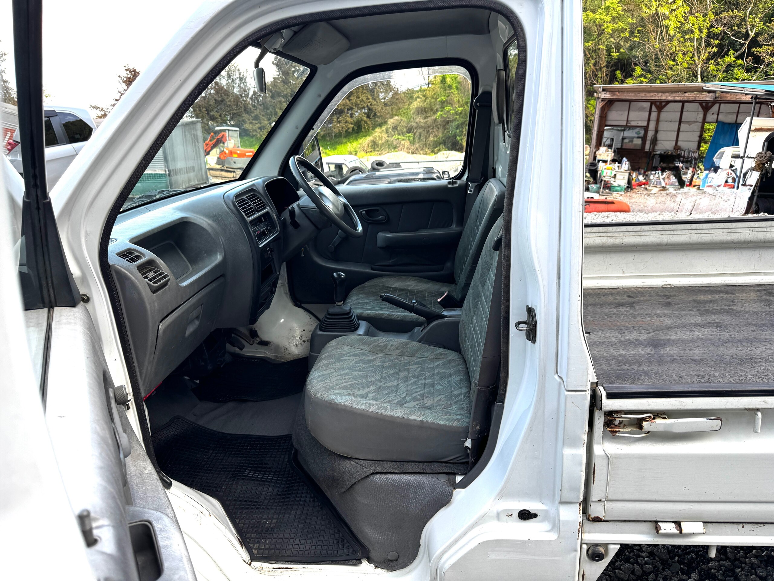 2000 Suzuki Carry JDM car for sale — photo 24 of 25
