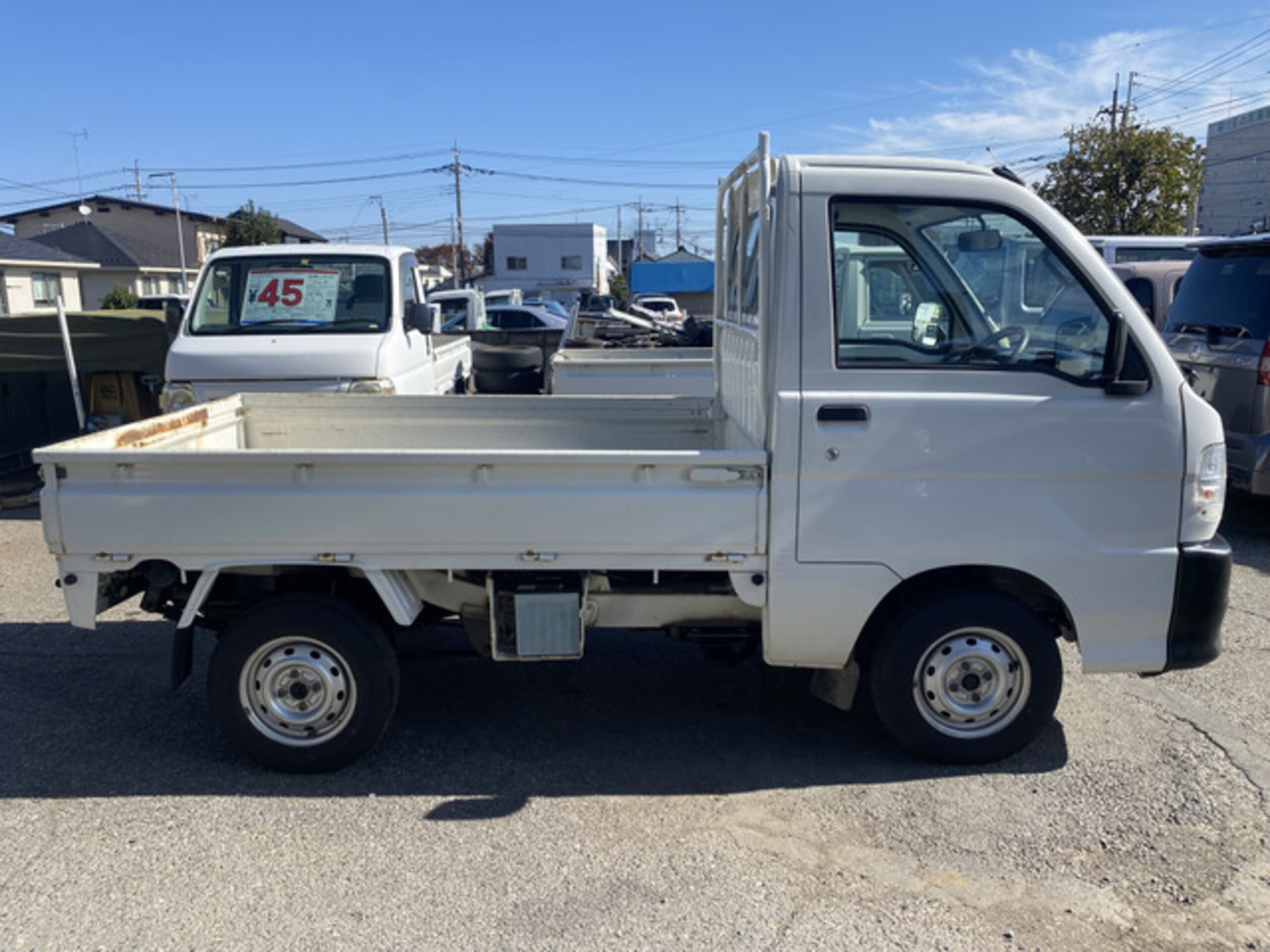 1999 Daihatsu Hijet JDM car for sale — photo 4 of 19