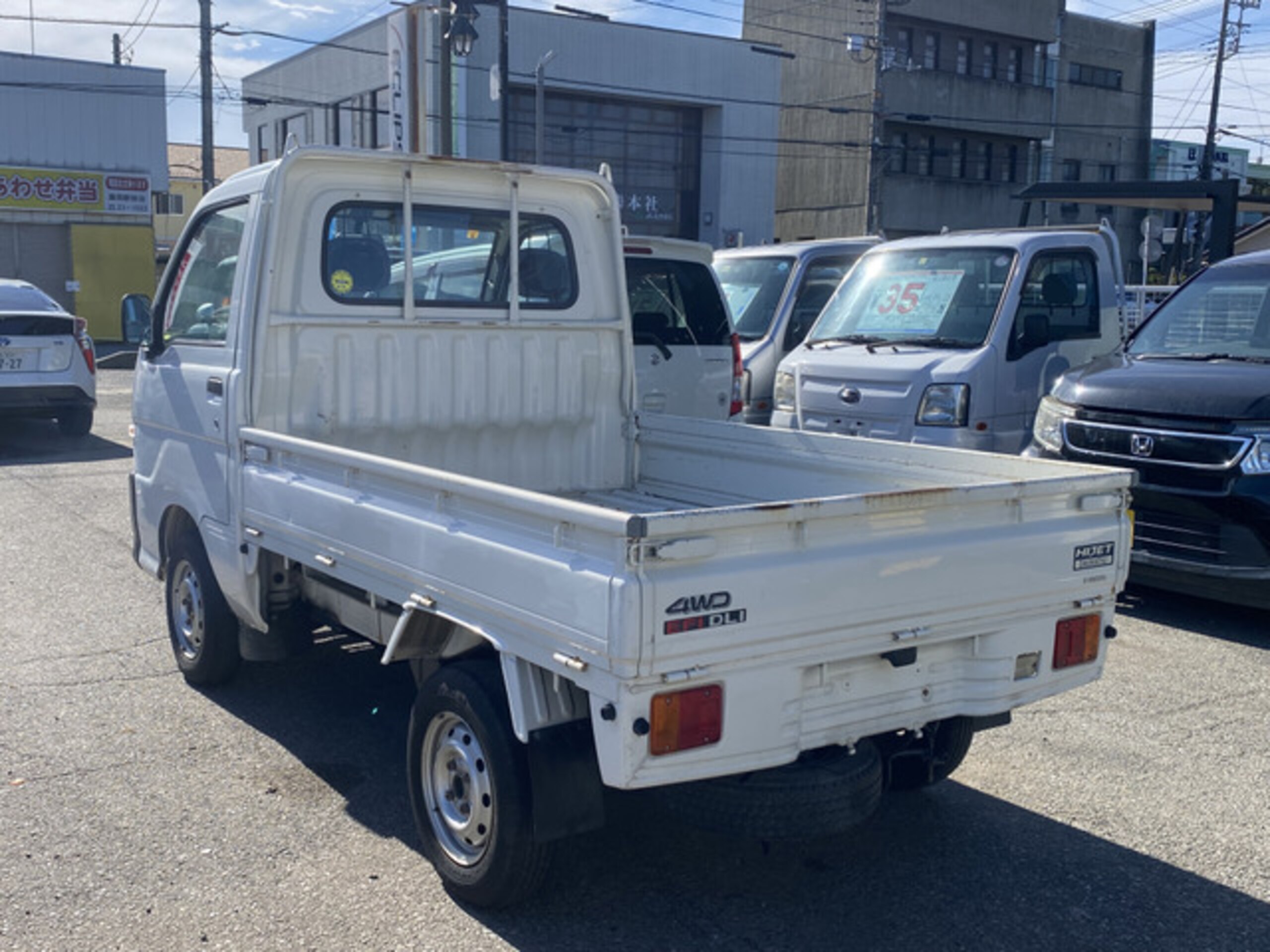 1999 Daihatsu Hijet JDM car for sale — photo 8 of 19
