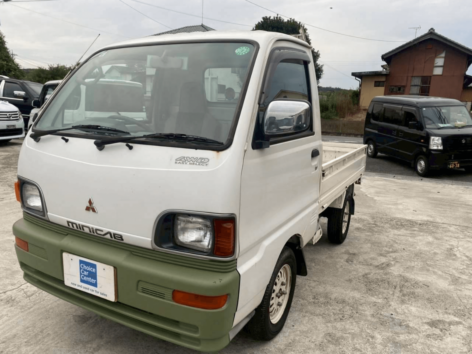 1998 Mitsubishi Minicab JDM car for sale — photo 2 of 25