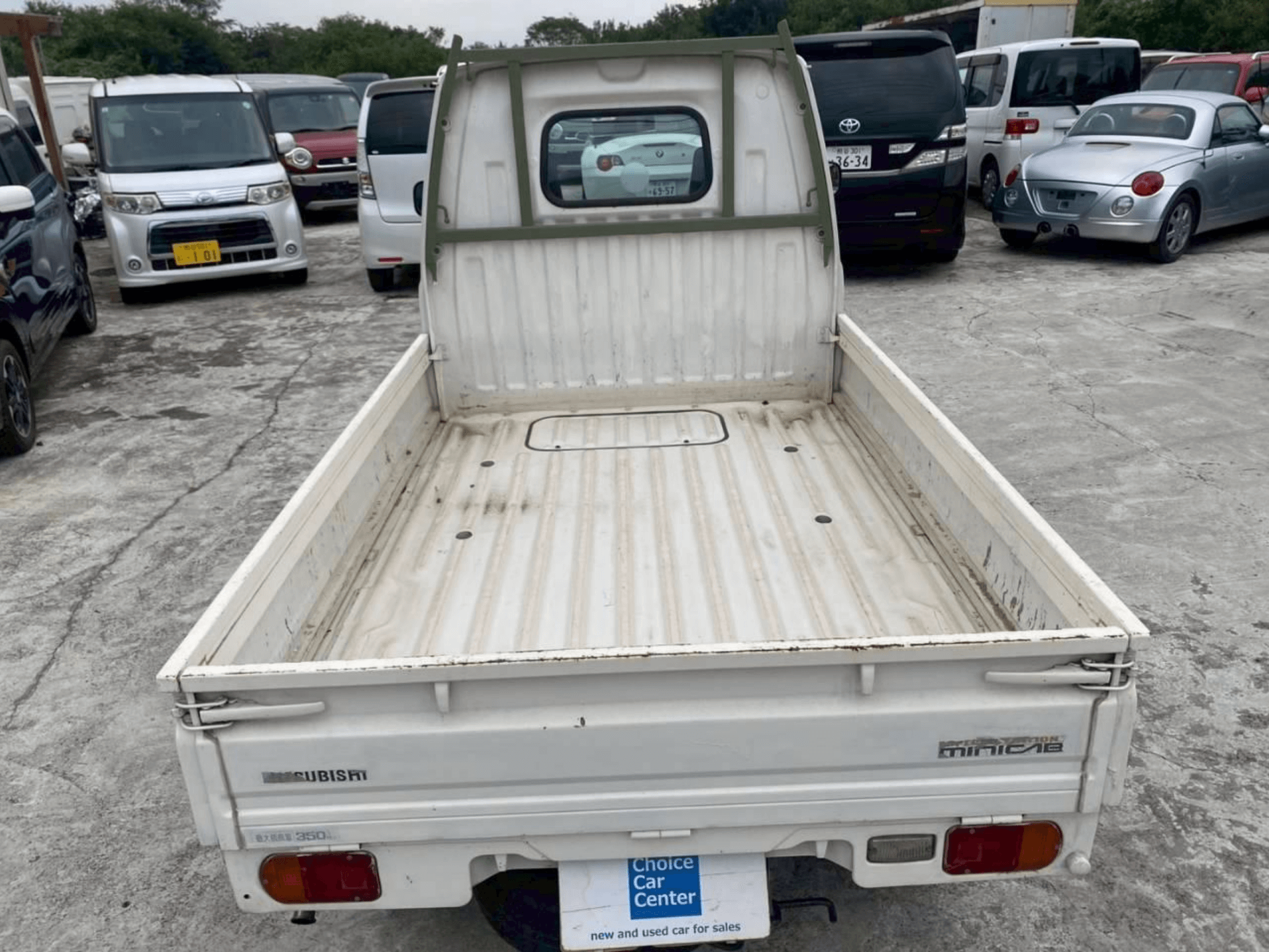 1998 Mitsubishi Minicab JDM car for sale — photo 3 of 25
