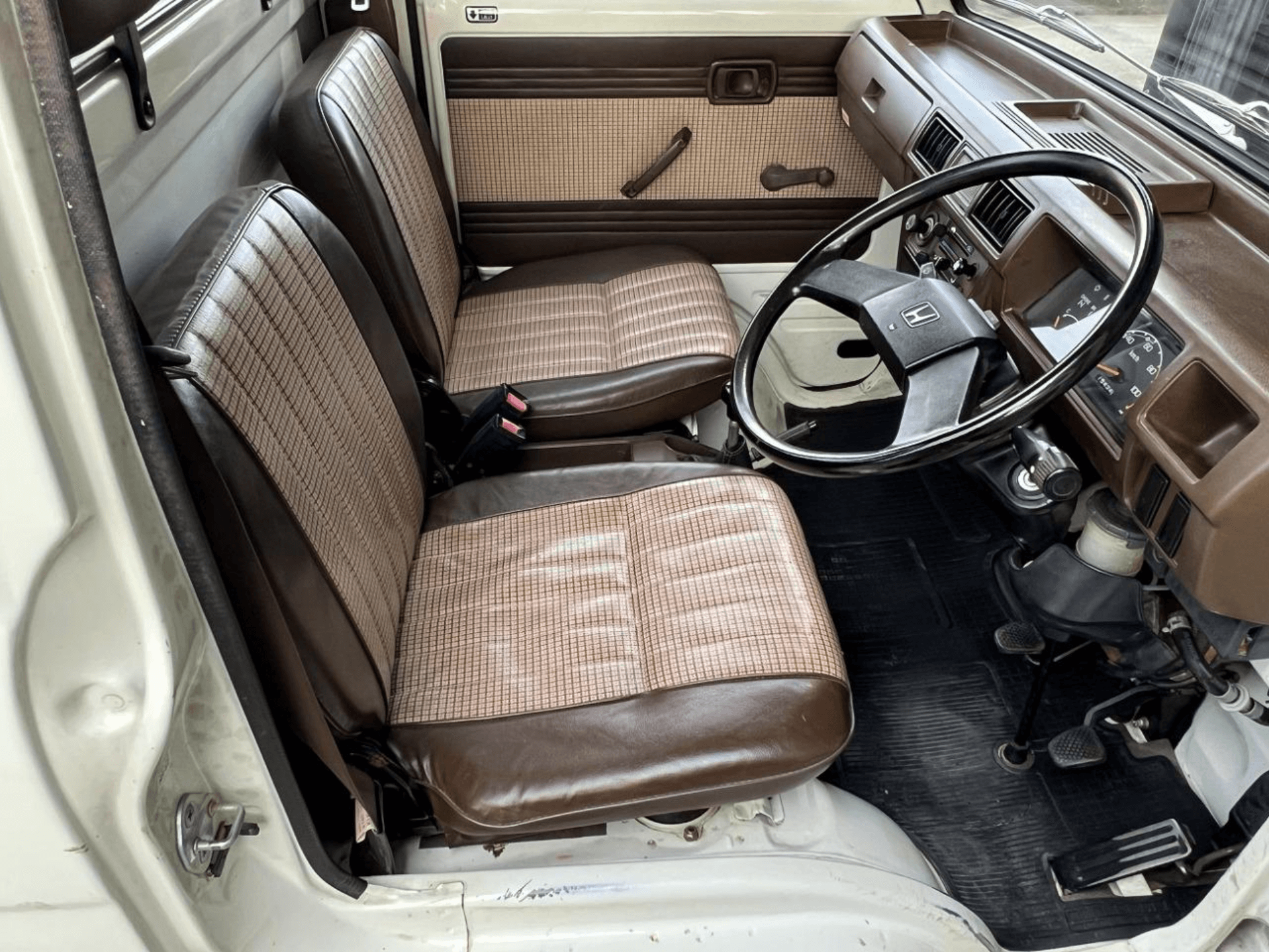 1987 Honda Acty JDM car for sale — photo 18 of 25