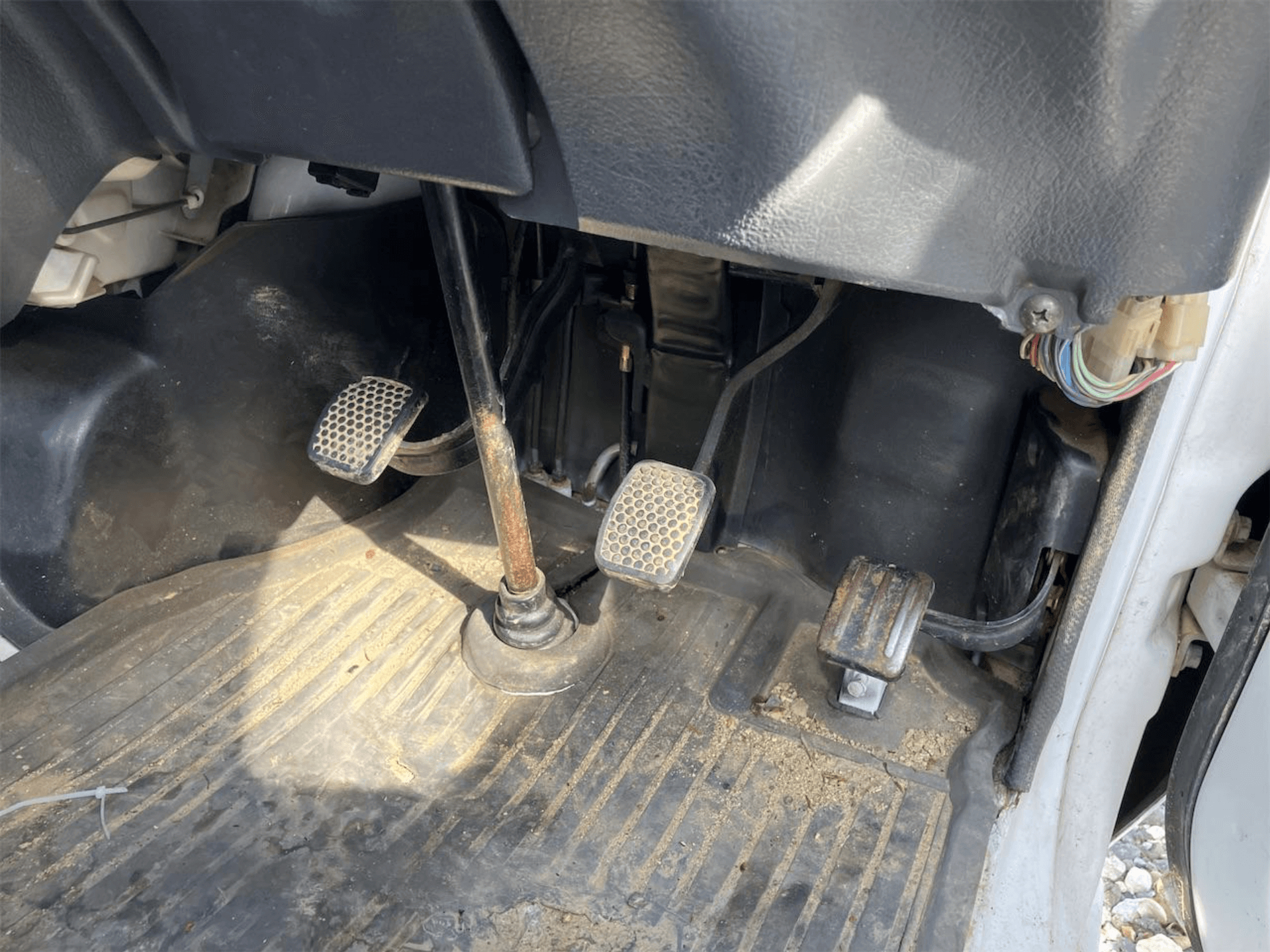 1992 Suzuki Carry JDM car for sale — photo 20 of 25