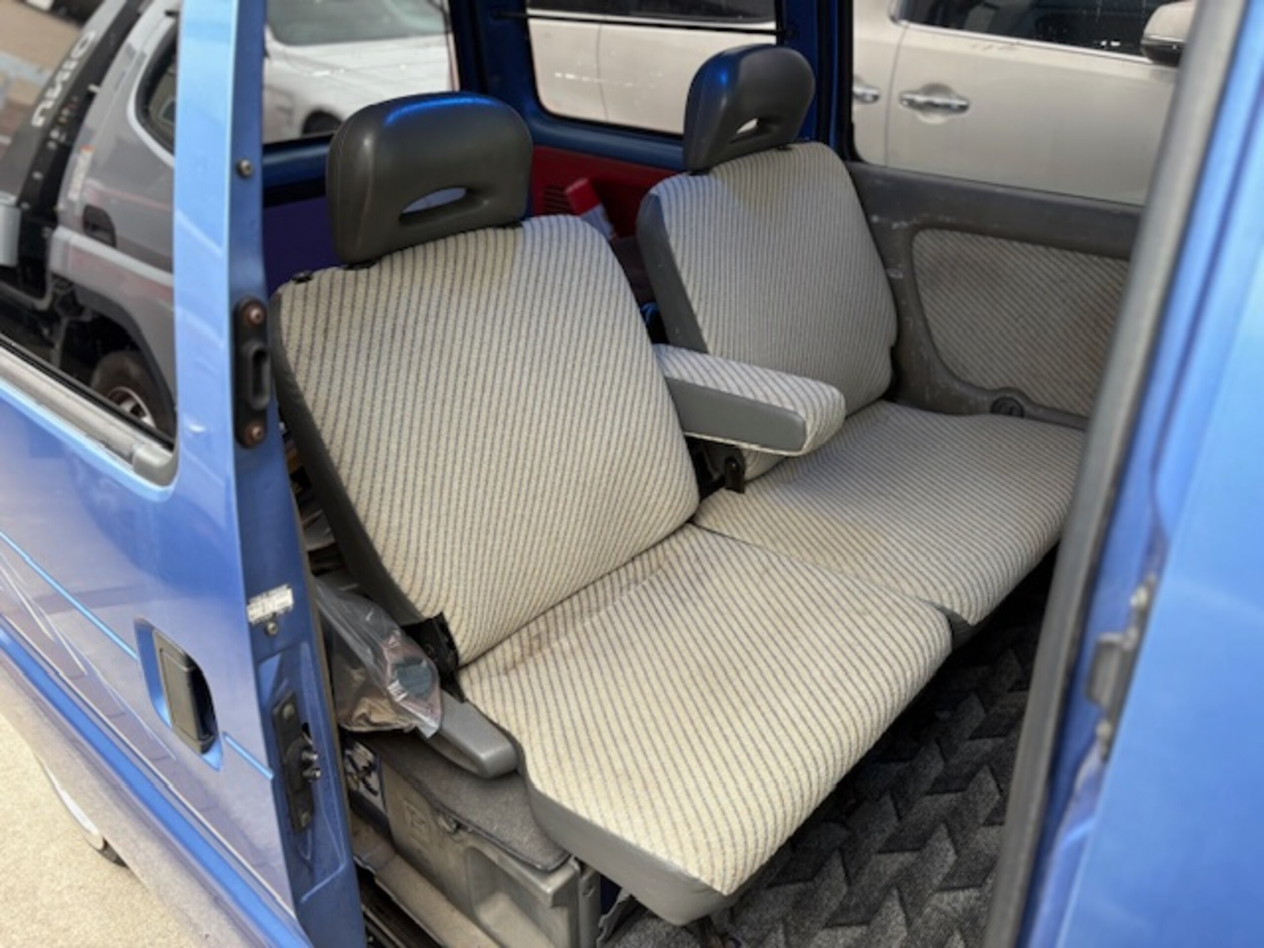 1998 Suzuki Every JDM car for sale — photo 17 of 25
