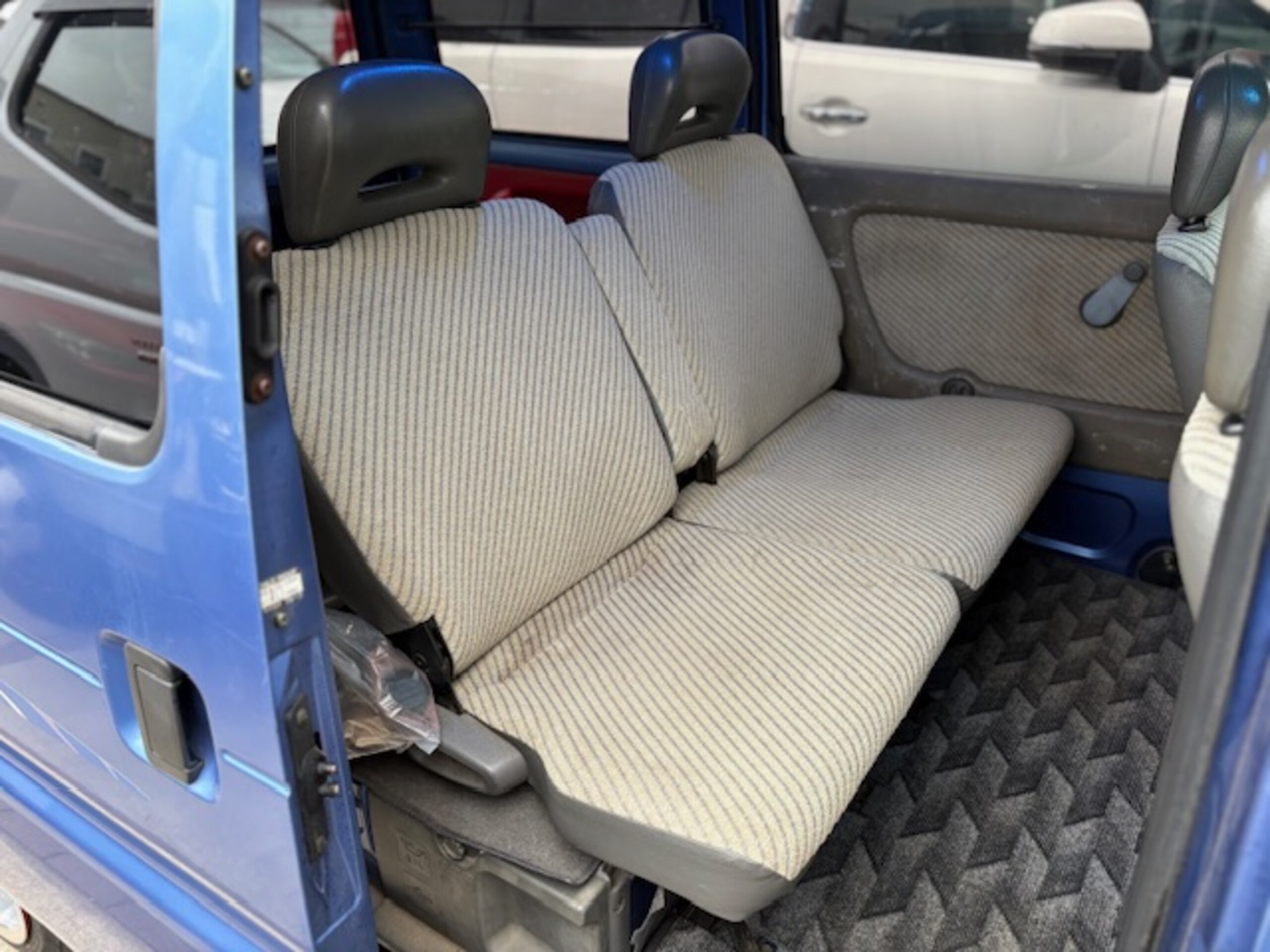 1998 Suzuki Every JDM car for sale — photo 18 of 25