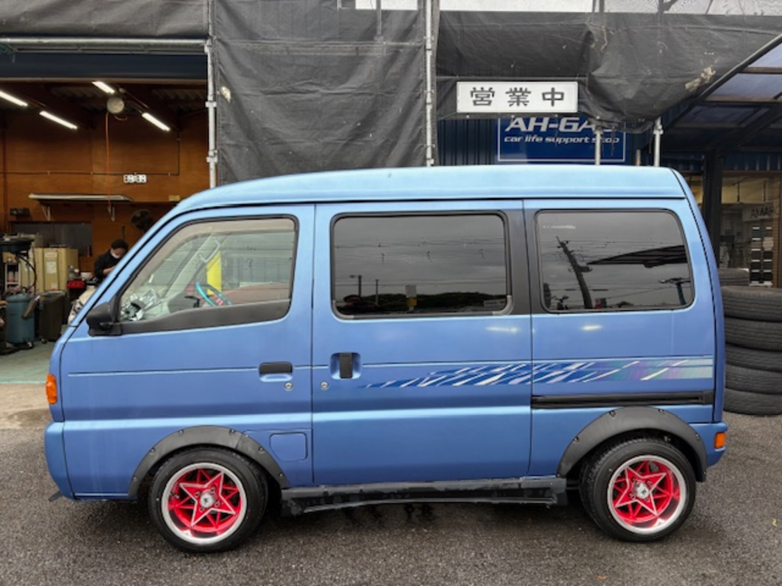 1998 Suzuki Every JDM car for sale — photo 2 of 25