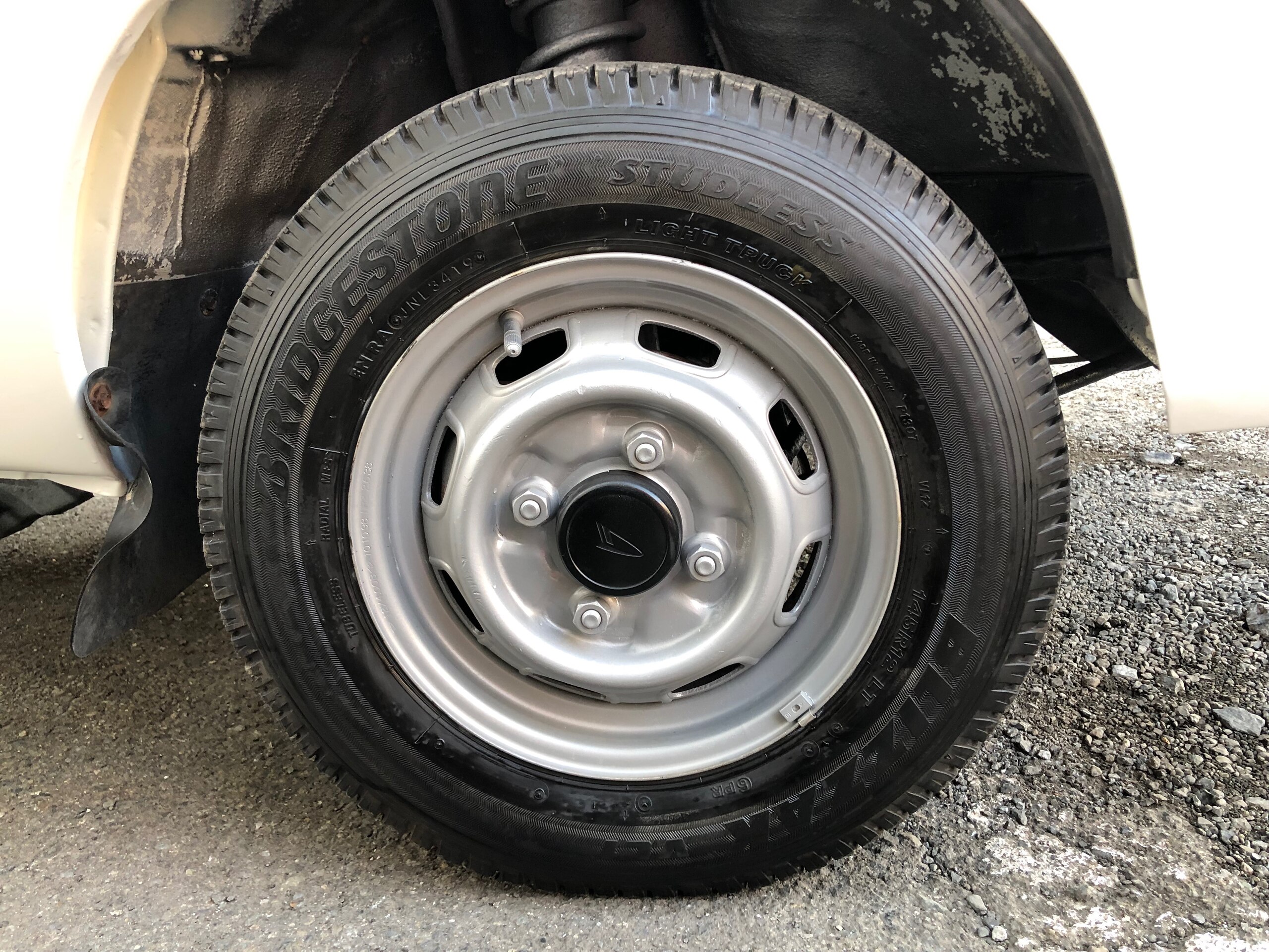 1998 Daihatsu Hijet JDM car for sale — photo 20 of 25