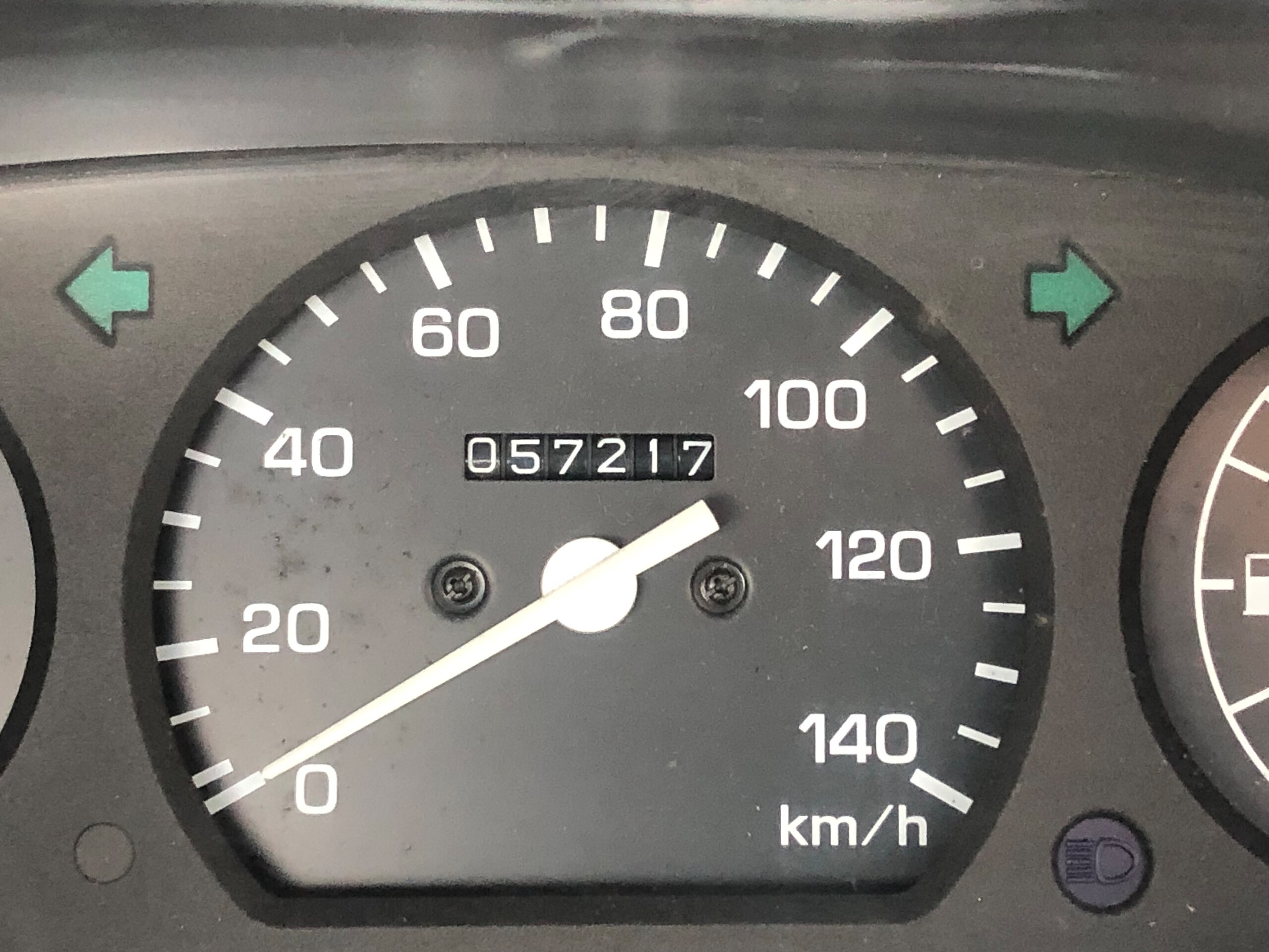 1998 Daihatsu Hijet JDM car for sale — photo 23 of 25