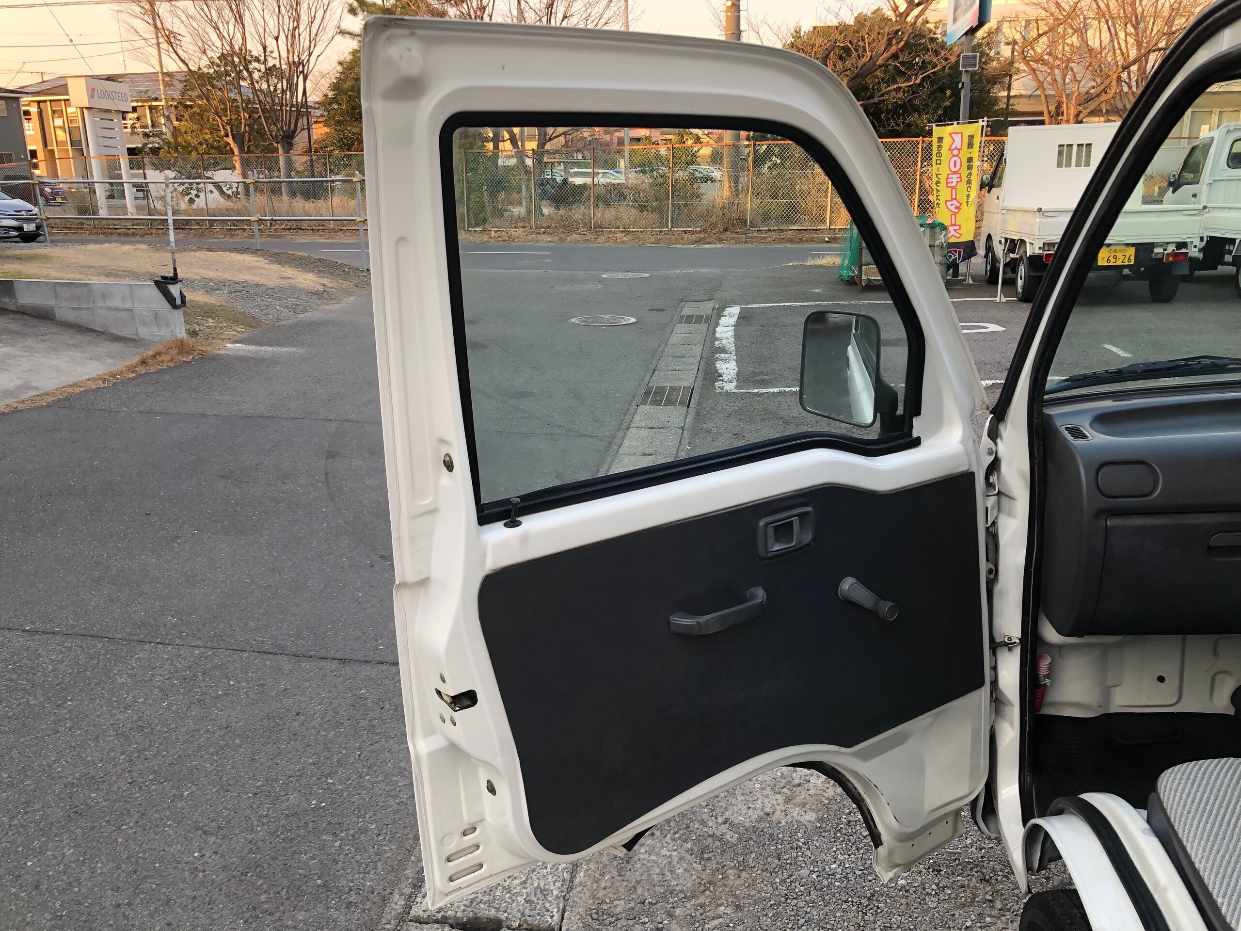 1998 Daihatsu Hijet JDM car for sale — photo 24 of 25
