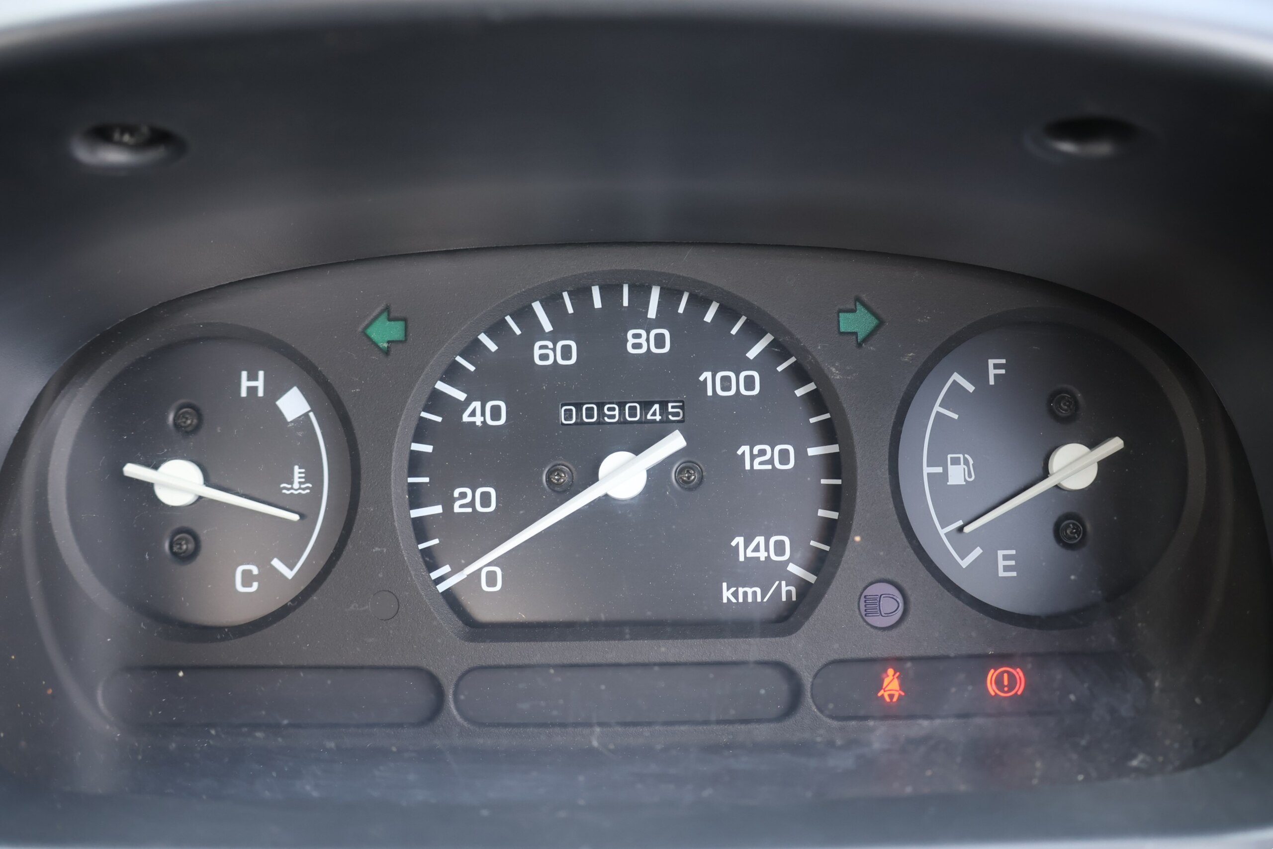 1998 Daihatsu Hijet JDM car for sale — photo 15 of 25
