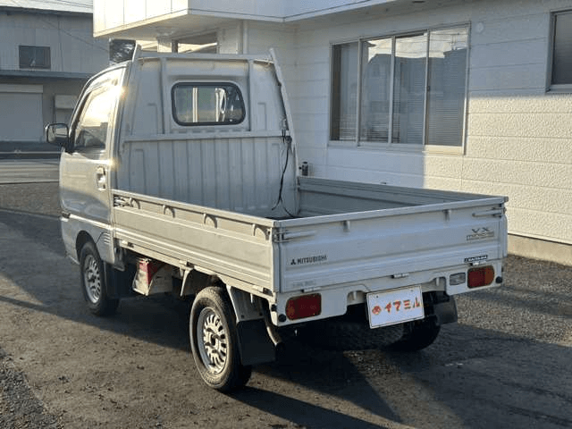 1998 Mitsubishi Minicab JDM car for sale — photo 4 of 23