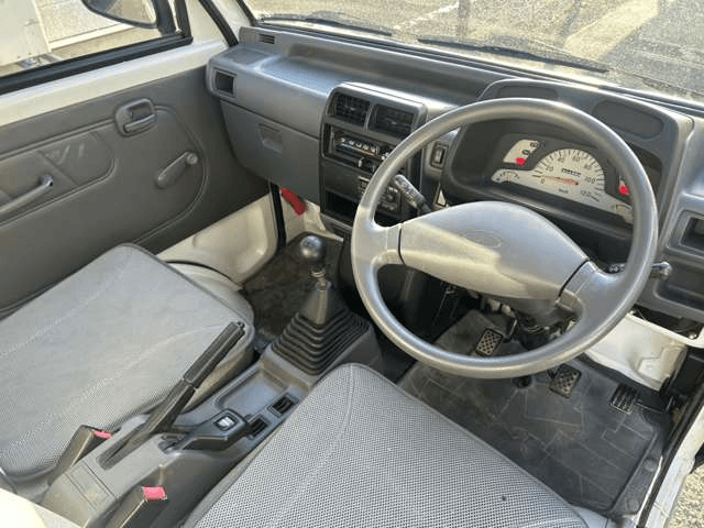 1998 Mitsubishi Minicab JDM car for sale — photo 13 of 23