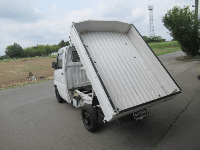 1999 Mitsubishi Minicab JDM car for sale — photo 23 of 25