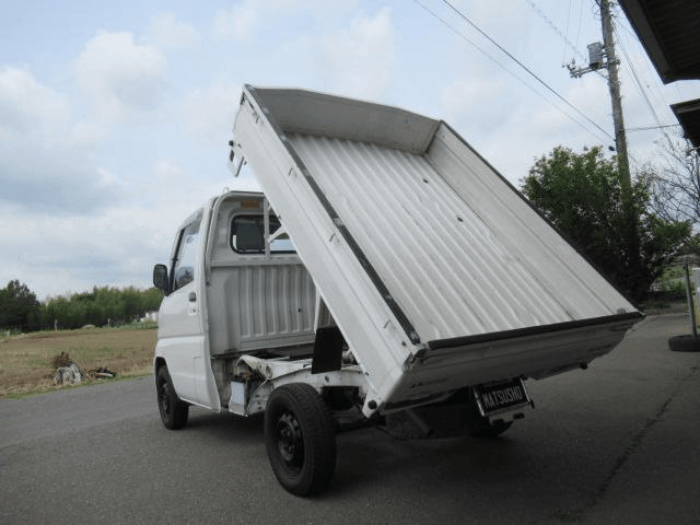 1999 Mitsubishi Minicab JDM car for sale — photo 20 of 25