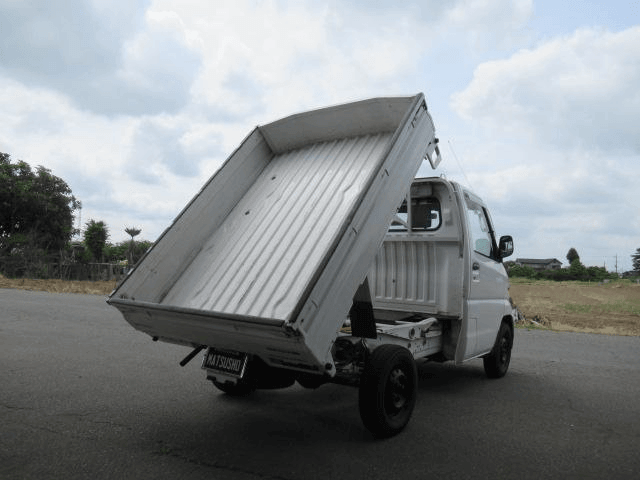 1999 Mitsubishi Minicab JDM car for sale — photo 10 of 25