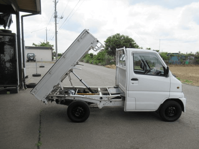 1999 Mitsubishi Minicab JDM car for sale — photo 9 of 25