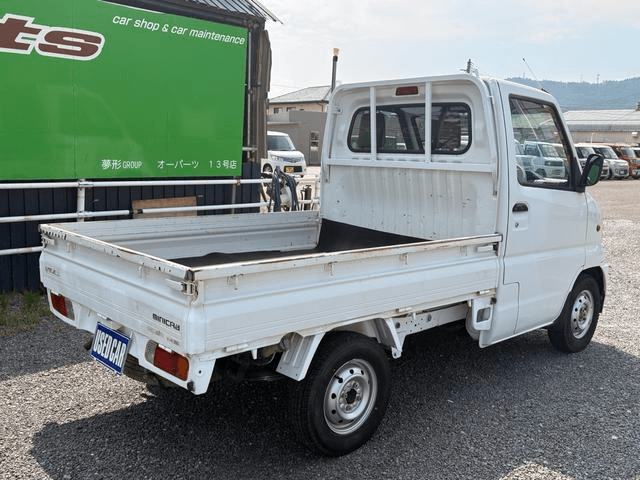 2000 Mitsubishi Minicab JDM car for sale — photo 9 of 25