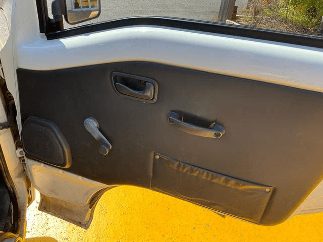 1999 Subaru Sambar JDM car for sale — photo 24 of 25