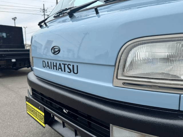 1999 Daihatsu Hijet JDM car for sale — photo 5 of 25