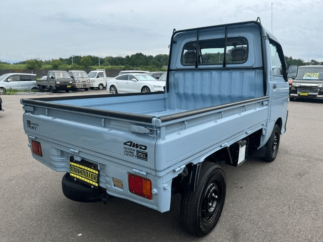 1999 Daihatsu Hijet JDM car for sale — photo 20 of 25