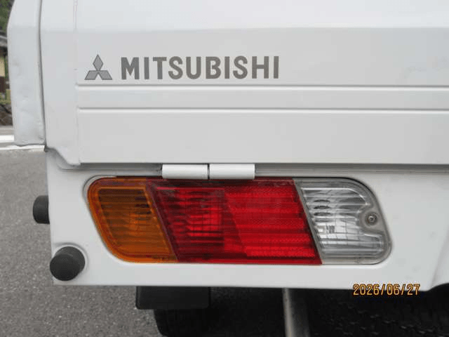 2000 Mitsubishi Minicab JDM car for sale — photo 19 of 25