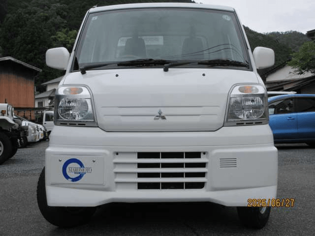 2000 Mitsubishi Minicab JDM car for sale — photo 3 of 25