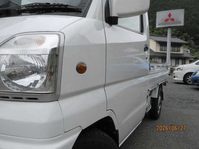 2000 Mitsubishi Minicab JDM car for sale — photo 16 of 25