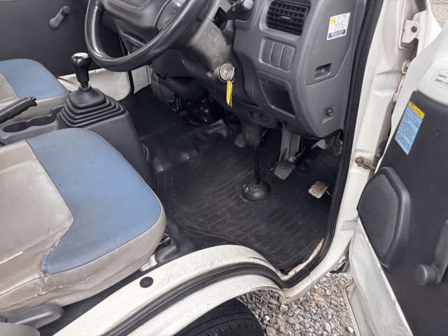 1999 Subaru Sambar JDM car for sale — photo 13 of 17