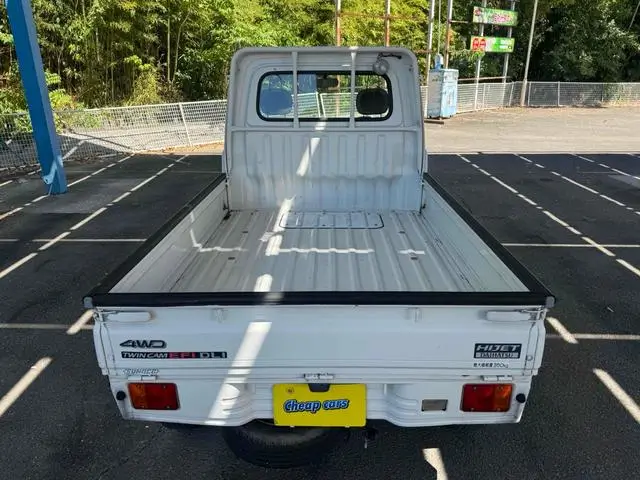 1999 Daihatsu Hijet JDM car for sale — photo 13 of 25