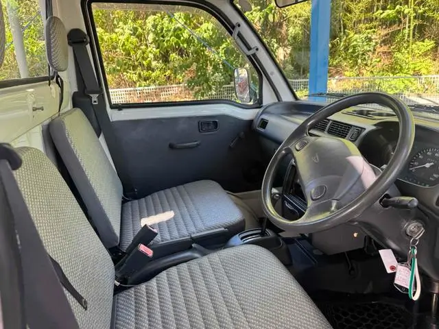 1999 Daihatsu Hijet JDM car for sale — photo 21 of 25