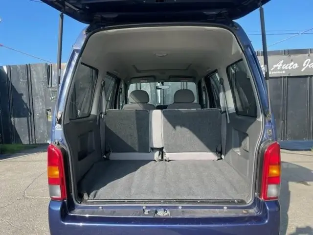 1999 Suzuki Every JDM car for sale — photo 11 of 25