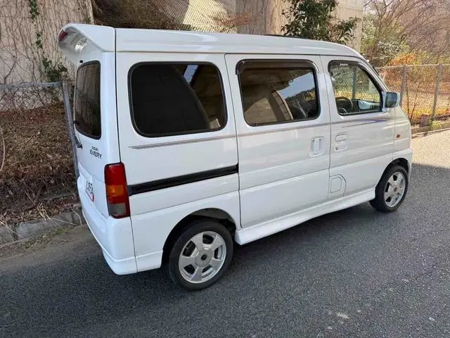 1999 Suzuki Every JDM car for sale — photo 4 of 16