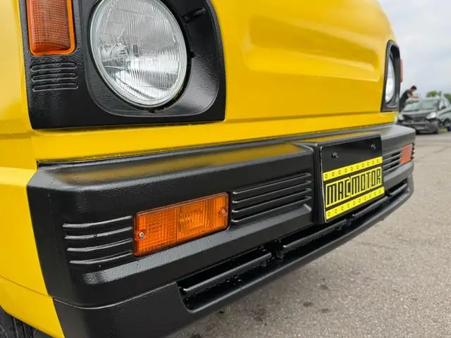 1993 Mitsubishi Minicab JDM car for sale — photo 9 of 25