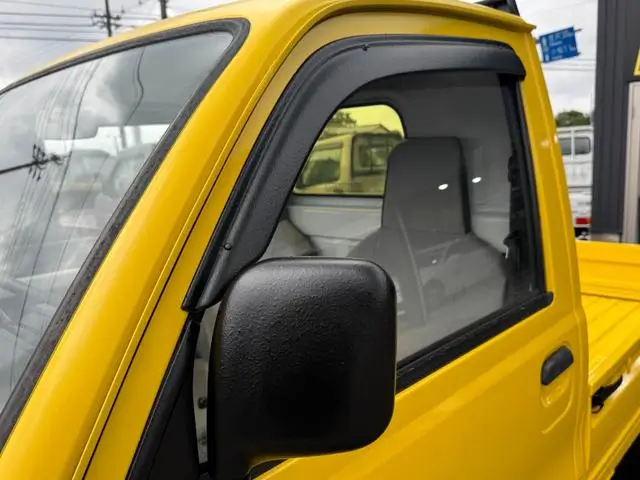 1993 Mitsubishi Minicab JDM car for sale — photo 12 of 25