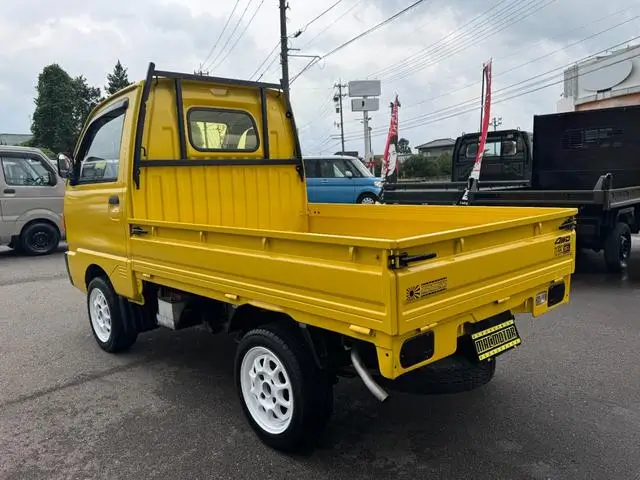 1993 Mitsubishi Minicab JDM car for sale — photo 16 of 25