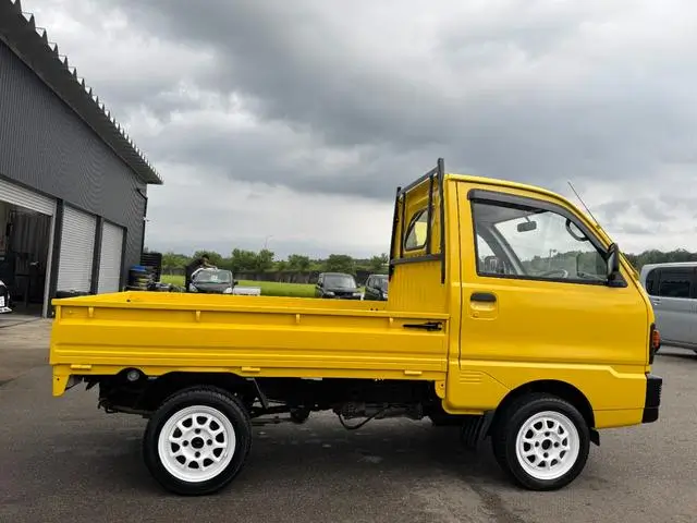 1993 Mitsubishi Minicab JDM car for sale — photo 24 of 25