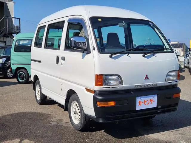 1997 Mitsubishi Minicab JDM car for sale — photo 20 of 20