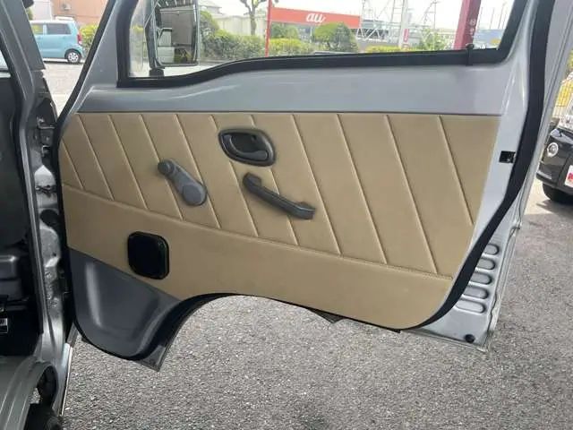 1997 Suzuki Every JDM car for sale — photo 20 of 25