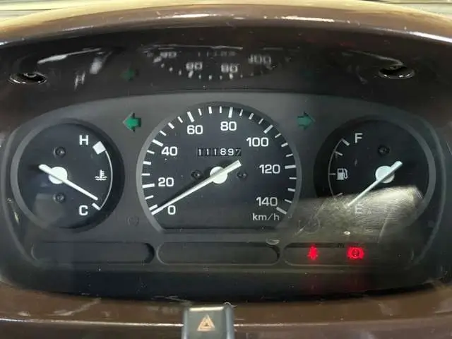 1999 Daihatsu Hijet JDM car for sale — photo 11 of 25