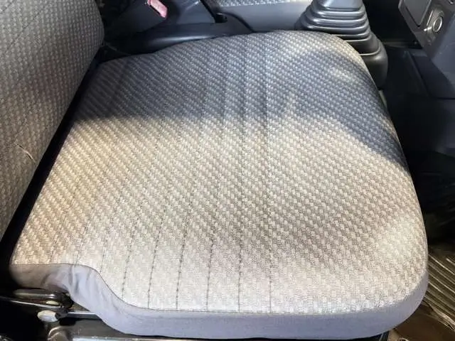 1999 Daihatsu Hijet JDM car for sale — photo 22 of 25