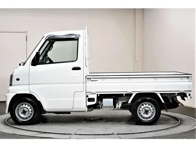 2000 Mitsubishi Minicab JDM car for sale — photo 12 of 25