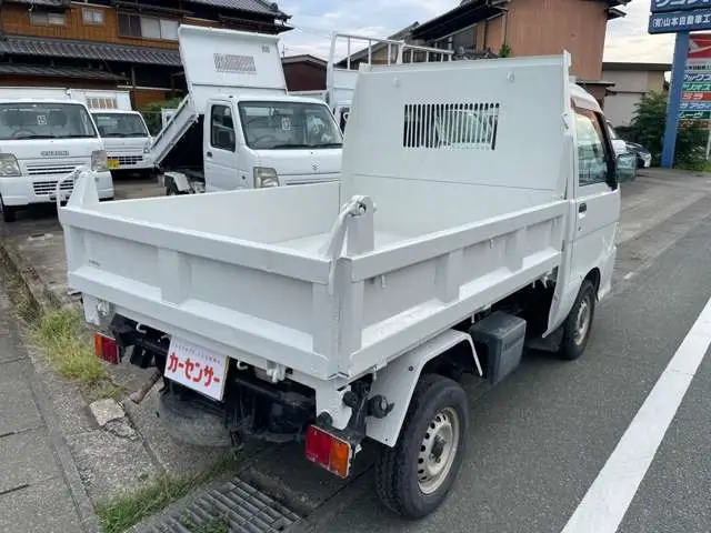 2000 Daihatsu Hijet JDM car for sale — photo 14 of 25