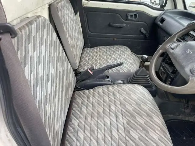 2000 Daihatsu Hijet JDM car for sale — photo 17 of 25