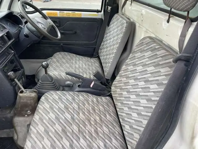 2000 Daihatsu Hijet JDM car for sale — photo 18 of 25