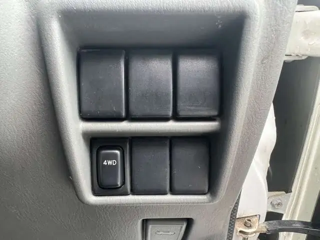 2000 Suzuki Carry JDM car for sale — photo 23 of 25
