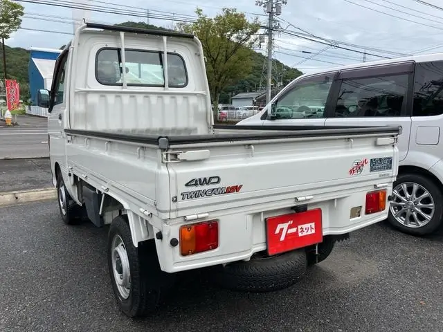 1997 Daihatsu Hijet JDM car for sale — photo 10 of 25