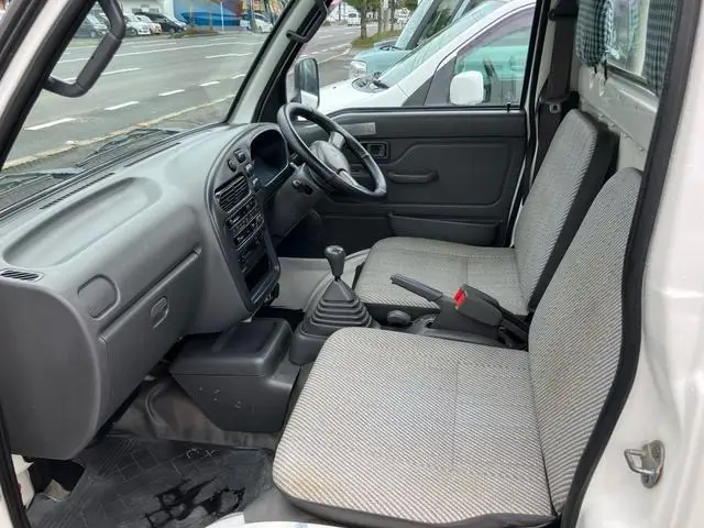 1997 Daihatsu Hijet JDM car for sale — photo 13 of 25