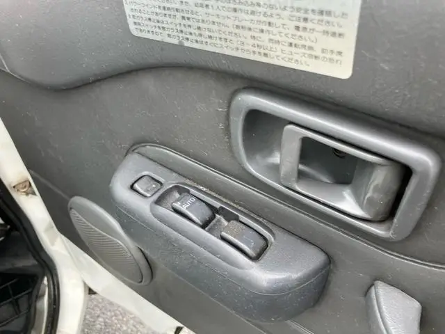 1997 Daihatsu Hijet JDM car for sale — photo 21 of 25